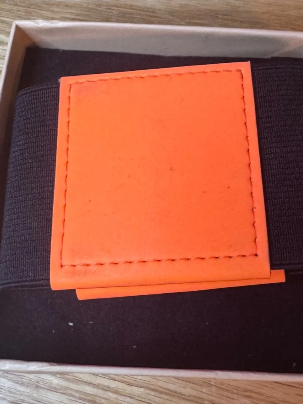 New Damaged Trove Reflex Collection Orange Wallet Holder Reverse The Rules